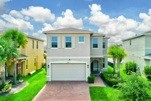 1956 NW Cataluna Circle, Port St Lucie, FL 34986 Sold 01/17/24