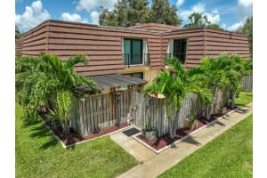 1107 11th Lane, Palm Beach Gardens, FL 33418 Sold 07/19/24