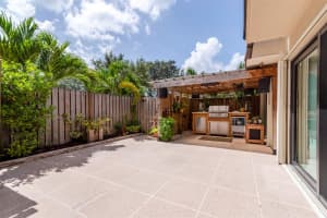 1107 11th Lane, Palm Beach Gardens, FL 33418 Sold 07/19/24