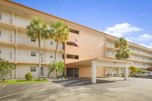 230 NE 26th Avenue 301, Boynton Beach, FL 33435 Sold 10/04/23