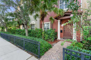 530 S Federal Highway 5, Lake Worth Beach, FL 33460 Sold 11/28/23