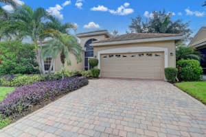 13652 Glosgow Lane, Delray Beach, FL 33446 Sold 10/10/23
