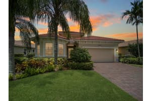 12090 Aviles Circle, Palm Beach Gardens, FL 33418 Sold 09/28/23