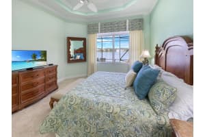 12090 Aviles Circle, Palm Beach Gardens, FL 33418 Sold 09/28/23