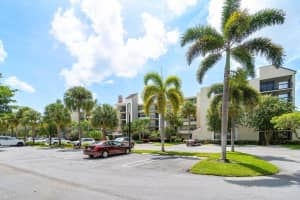 950 Lavers Circle F-311, Delray Beach, FL 33444 Sold 11/15/23