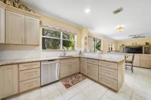 858 Gazetta Way, West Palm Beach, FL 33413 Sold 01/11/24