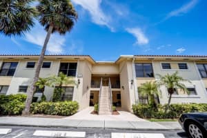 1566 Lake Crystal Drive G, Royal Palm Beach, FL 33411 Sold 10/20/23