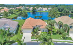 135 Satinwood Lane, Palm Beach Gardens, FL 33410 Sold 09/25/23