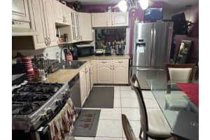 7275 Willow Spring Circle N, Boynton Beach, FL 33436 Sold 09/27/23