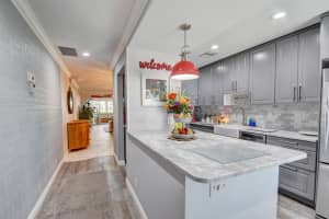 1395 SW 27th Avenue 103, Delray Beach, FL 33445 Sold 12/07/23