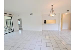 10061 53rd Way S 1001, Boynton Beach, FL 33437 Sold 10/04/23