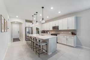 8202 Cadre Noir Rd, Lake Worth, FL 33467, Sold 10/23/23