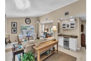 499 10th Court, Vero Beach, FL 32962 Sold 12/29/23