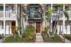 125 SW 2nd Avenue, Delray Beach, FL 33444 Sold 09/18/23