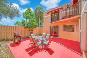 4175 Village Drive B, Delray Beach, FL 33445 Sold 09/29/23