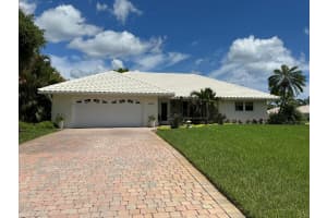 3359 SE Golf Trail, Stuart, FL 34997 Sold 05/17/24