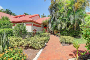 7865 Lexington Club Boulevard B, Delray Beach, FL 33446 Sold 09/18/23