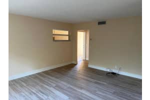 33 Colonial Club Drive 104, Boynton Beach, FL 33435 Sold 11/13/23