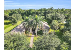 12623 N Winners Circle, Davie, FL 33330 Sold 09/28/23