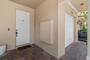 4583 Artesa Way S, Palm Beach Gardens, FL 33418 Sold 04/05/24