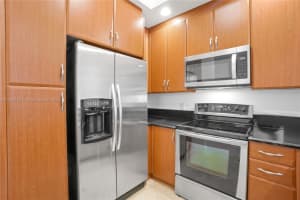 701 S Olive Avenue 1008, West Palm Beach, FL 33401 Sold 09/08/23