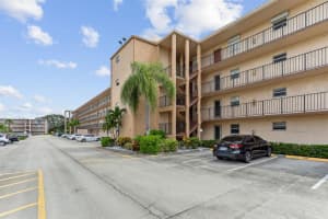 711 Lori Drive 107, Palm Springs, FL 33461 Sold 09/05/24