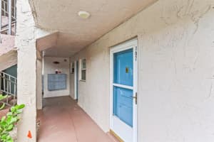 711 Lori Drive 107, Palm Springs, FL 33461 Sold 09/05/24