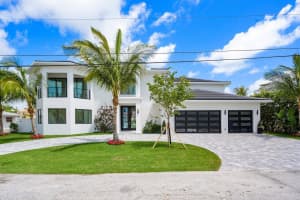 1060 Bimini Lane, Singer Island, FL 33404 Sold 01/10/24