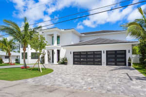 1060 Bimini Lane, Singer Island, FL 33404 Sold 01/10/24