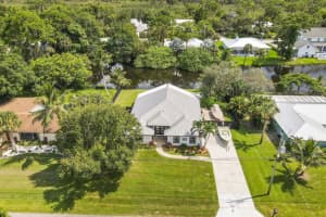 8792 SE Duncan Street, Hobe Sound, FL 33455 Sold 10/09/23