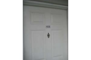 3520 Whitehall Drive 406, West Palm Beach, FL 33401 Sold 11/30/23