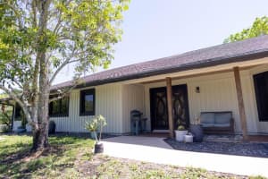 6020 Sugarcane Lane, Lake Worth Beach, FL 33449 Sold 06/25/24