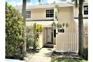 2129 Champions Way, North Lauderdale, FL 33068 Sold 10/06/23