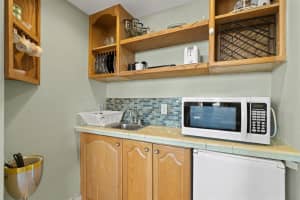 235 Sunrise Avenue 3009, Palm Beach, FL 33480 Sold 02/28/24