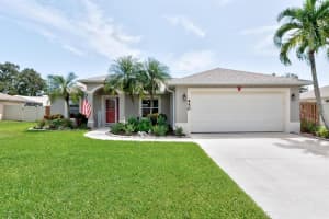450 High Hawk Circle, Vero Beach, FL 32962 Sold 10/20/23