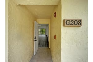 2600 Greenwood Terrace 203, Boca Raton, FL 33431 Sold 10/06/23