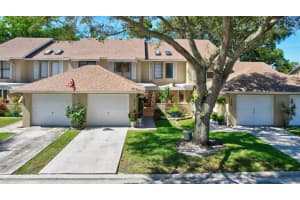 504 Maplewood Drive, Greenacres, FL 33415 Sold 11/09/23
