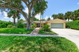 353 SW 7 Terrace, Boca Raton, FL 33486 Sold 10/17/23