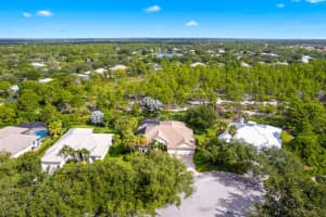 8069 SE Sequoia Drive, Hobe Sound, FL 33455 Sold 09/27/23