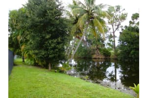 278 Sandpiper Avenue, Royal Palm Beach, FL 33411 Sold 09/29/23