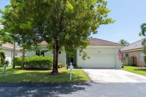 2830 SE 5th Place, Homestead, FL 33033 Sold 09/18/23