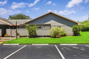 4061 NW Cinnamon Tree Circle, Jensen Beach, FL 34957 Sold 10/31/23
