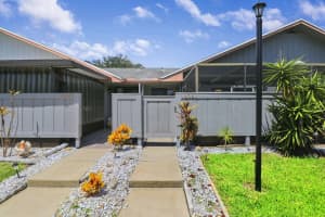 4061 NW Cinnamon Tree Circle, Jensen Beach, FL 34957 Sold 10/31/23
