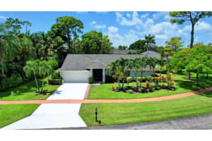 12677 Headwater Circle Circle, Wellington, FL 33414 Sold 11/29/23