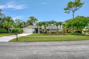12677 Headwater Circle Circle, Wellington, FL 33414 Sold 11/29/23