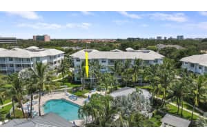 914 Bay Colony Dr S, Juno Beach, FL 33408, Sold 04/26/24