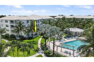 914 Bay Colony Dr S, Juno Beach, FL 33408, Sold 04/26/24