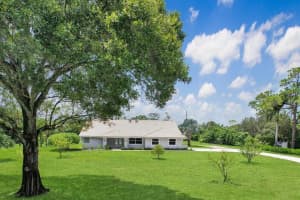 427 Squire Drive, Wellington, FL 33414 Sold 10/04/23