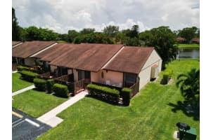 1018 Green Pine Boulevard F, West Palm Beach, FL 33409 Sold 09/29/23