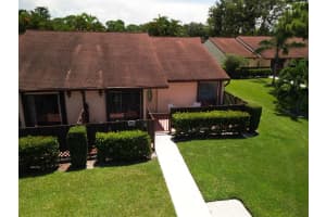 1018 Green Pine Boulevard F, West Palm Beach, FL 33409 Sold 09/29/23